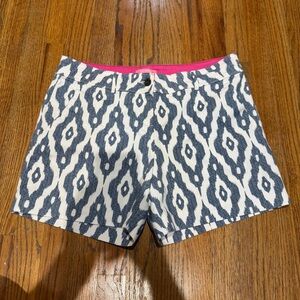 Isaac Mizrahi Navy and White Patterned Women's Shorts